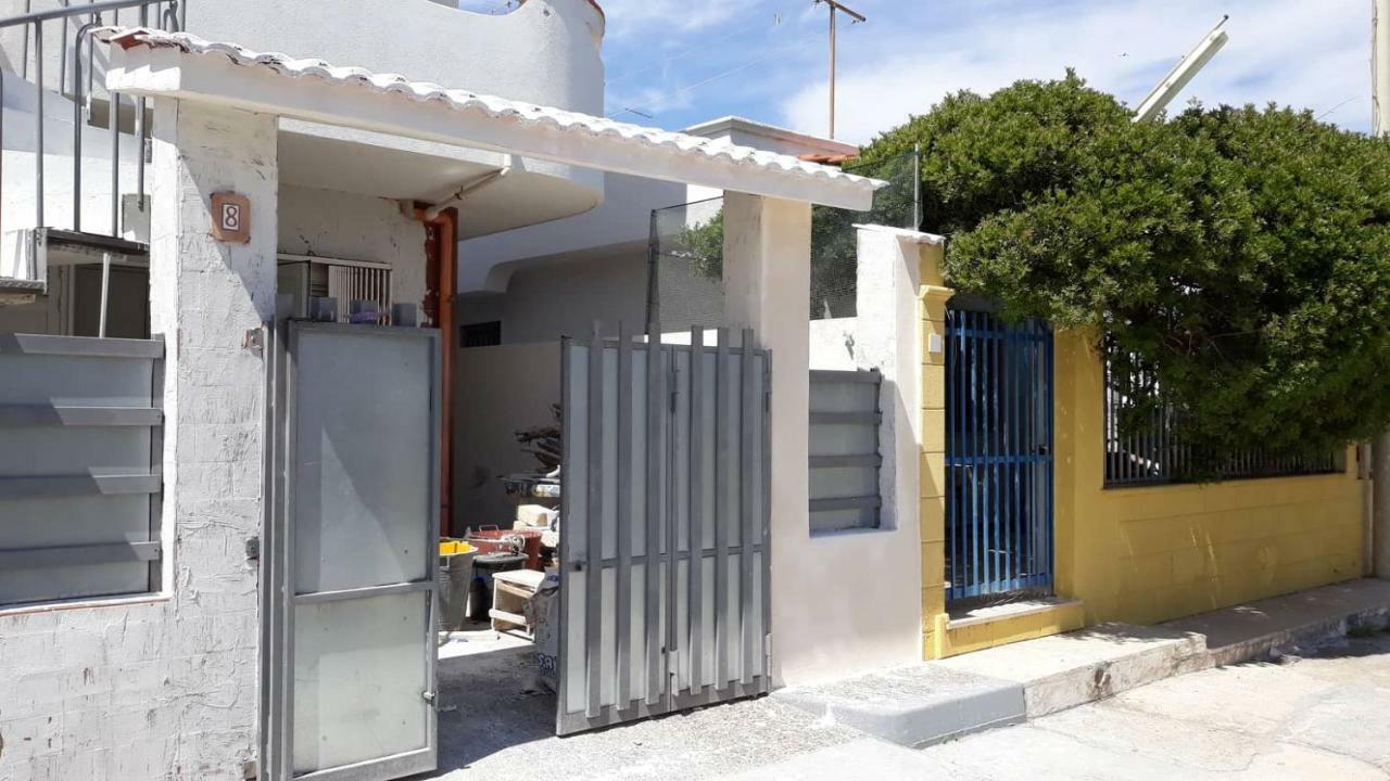 Villino Celeste Fronte Spiaggia Torre Lapillo Eksteriør billede